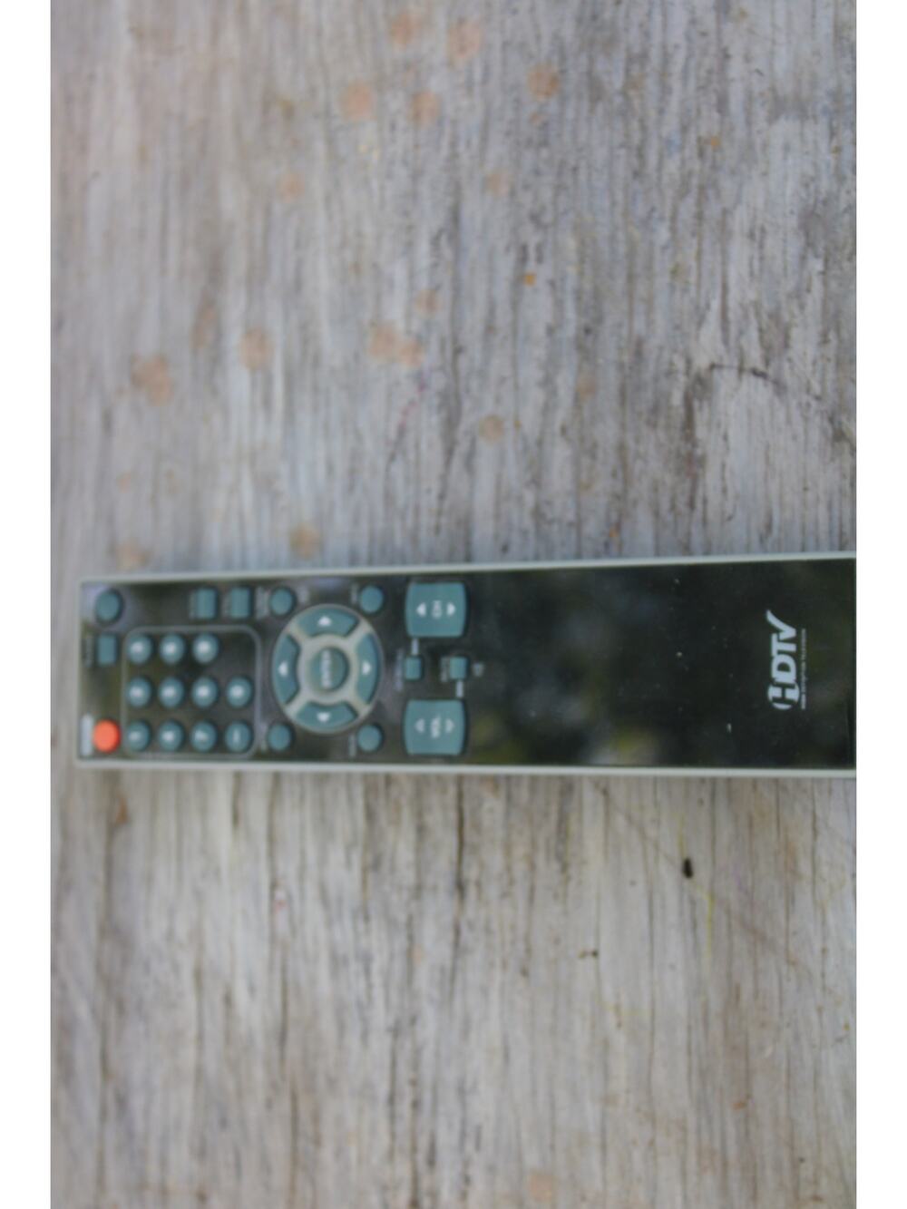 🌴 Original Funai/Emerson/Sylvania, NF000UD Remote Control HDTV, Tested/Working